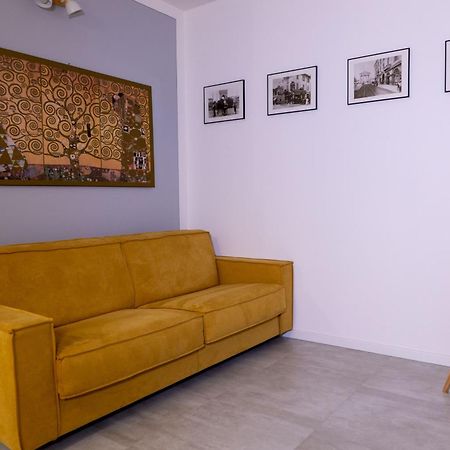 La Casa Sul Naviglio Di Debora Apartman Milánó Kültér fotó